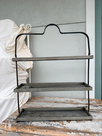 Metal 3 shelf Caddy w handle