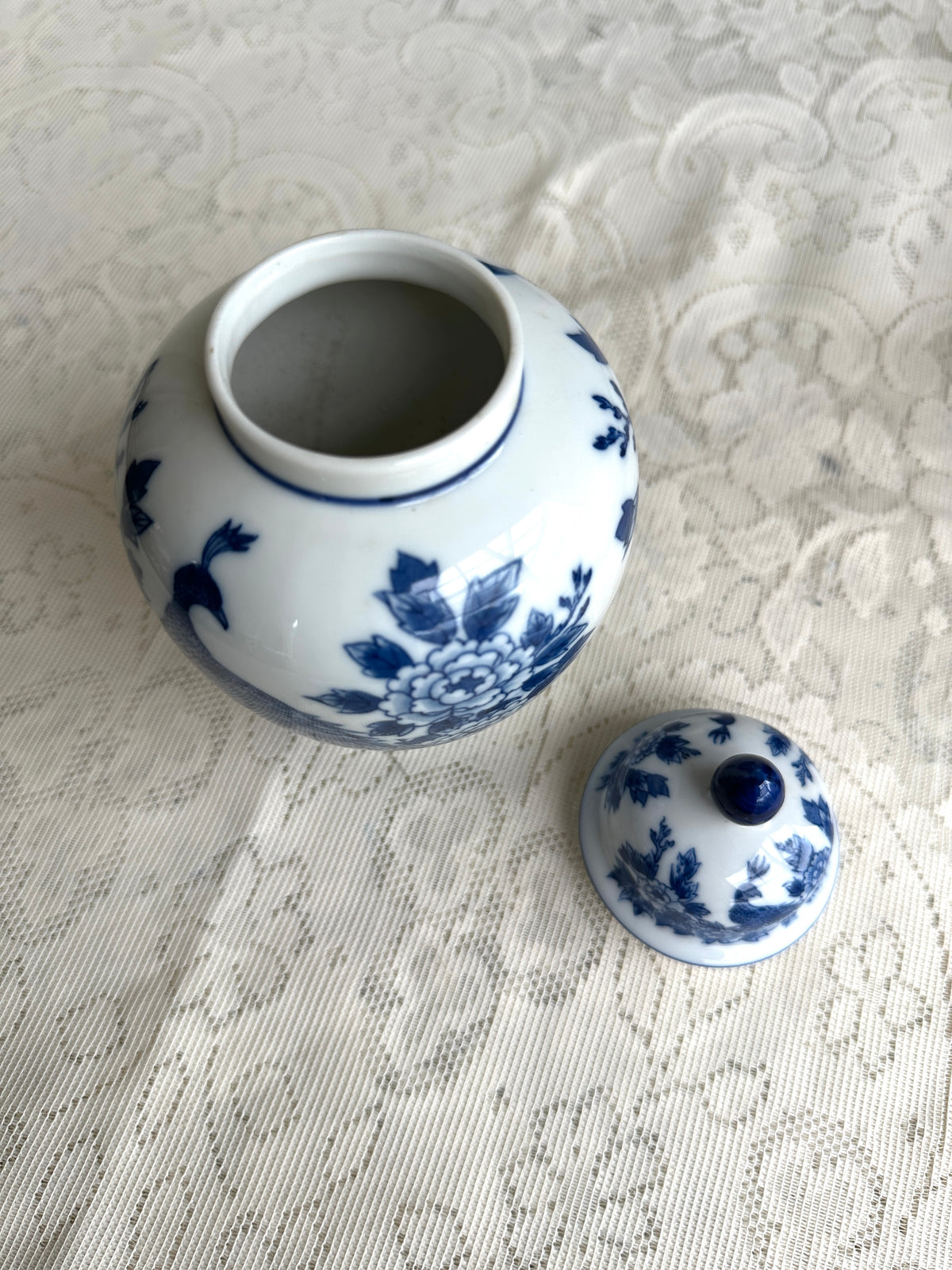 Blue & White Ginger jar w Peacock