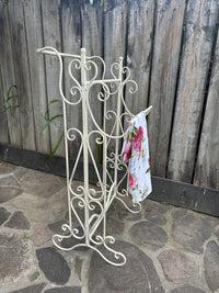 Metal Filigree Small Towel Rail Aged Cream