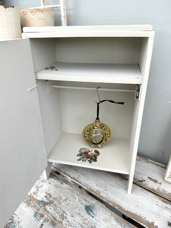 Botanical Keepsake Treasures Cabinet