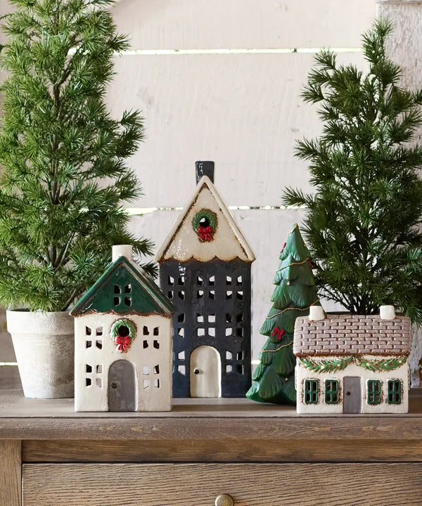 Christmas Tea Light House Blue with Wreath Large
Stock Code: YA0082