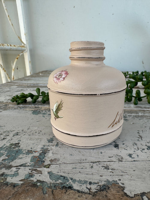 Painted bottle Moa w pink florals
