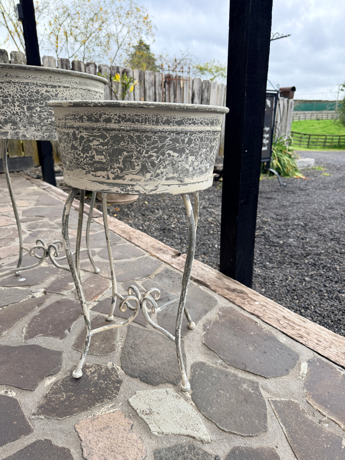 Antique Iron Standing Planter Cream