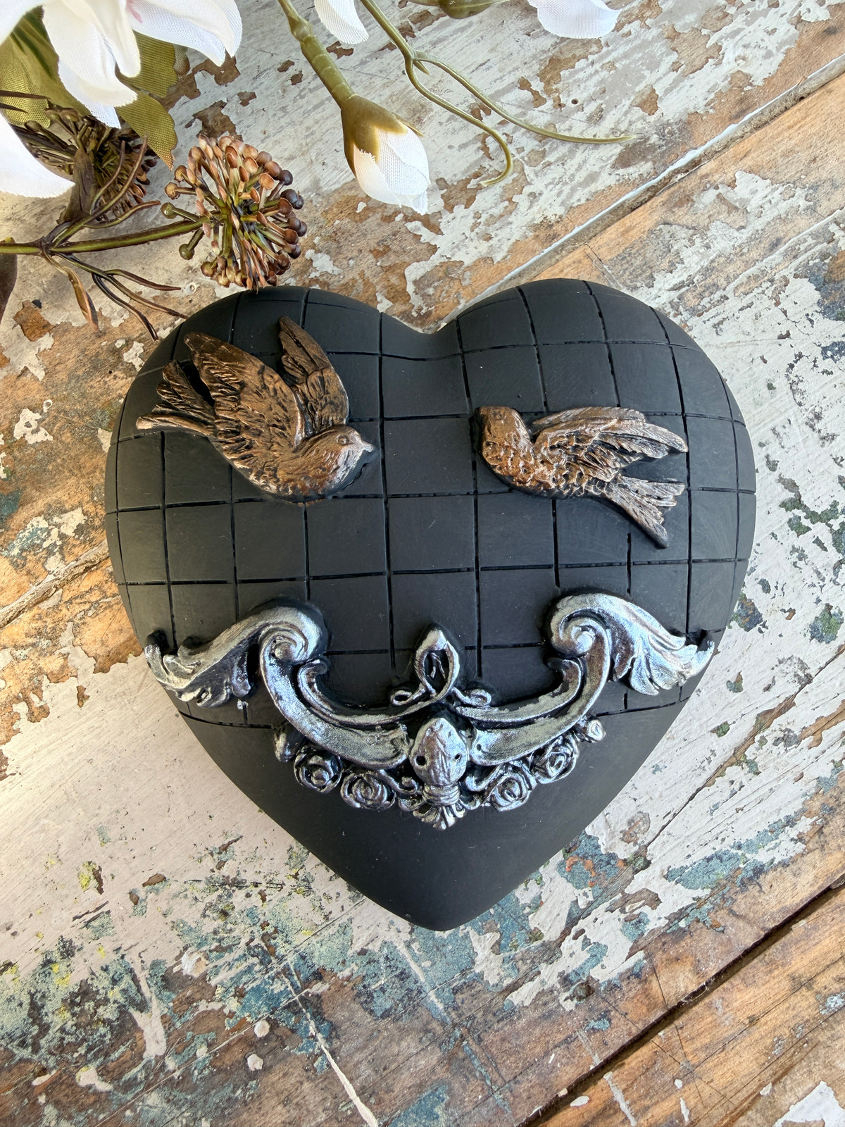 Wall heart Flying Birds in Bronze with Pewter