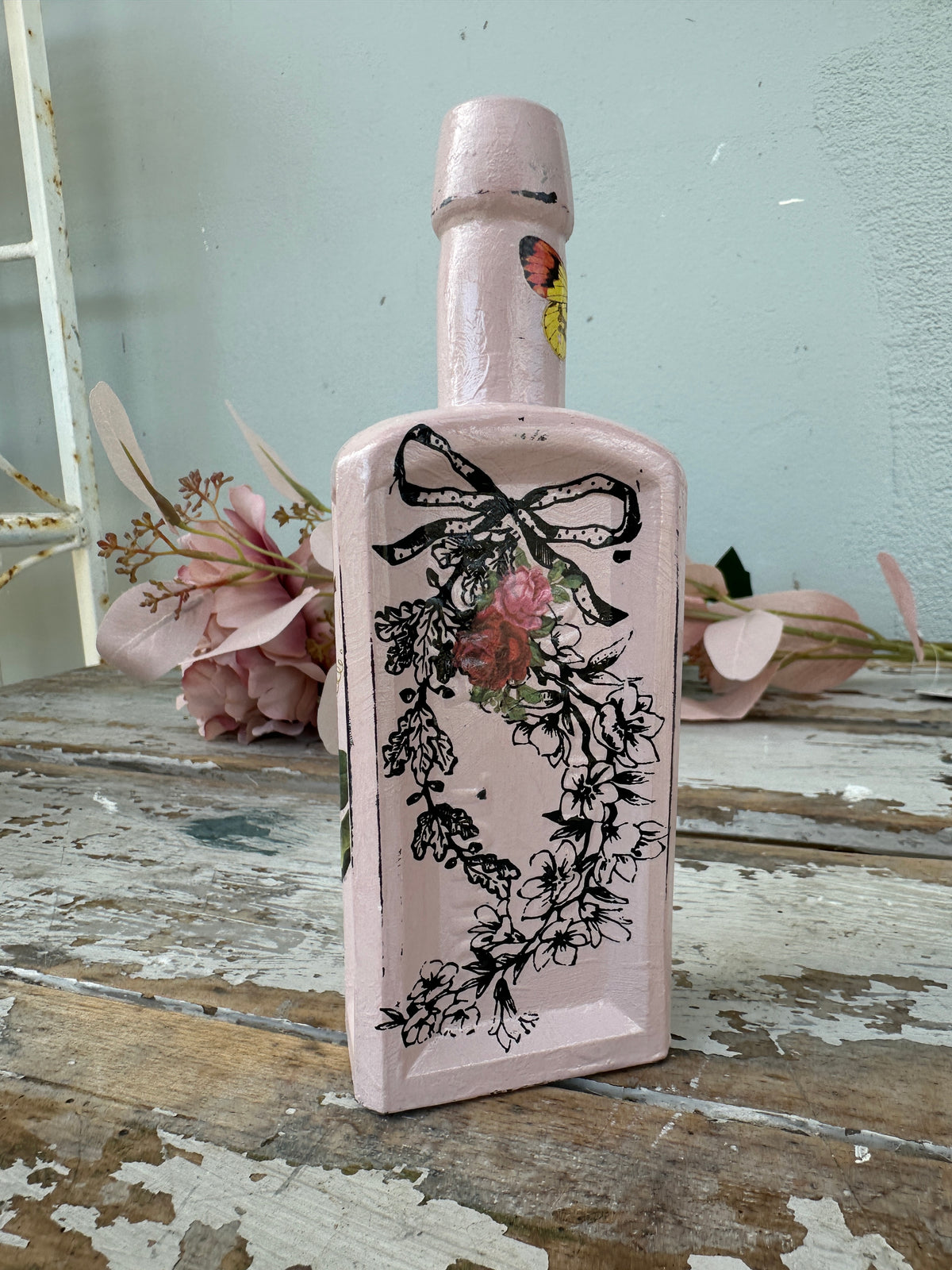 Painted bottle Pink w botanical florals