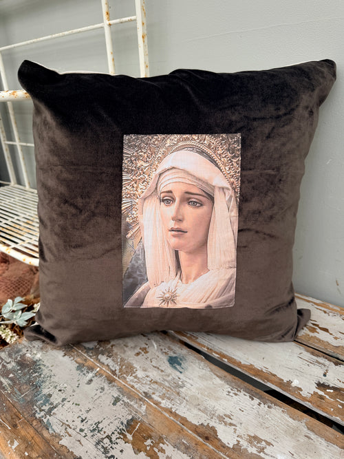 Velvet Cushion Mary XL 