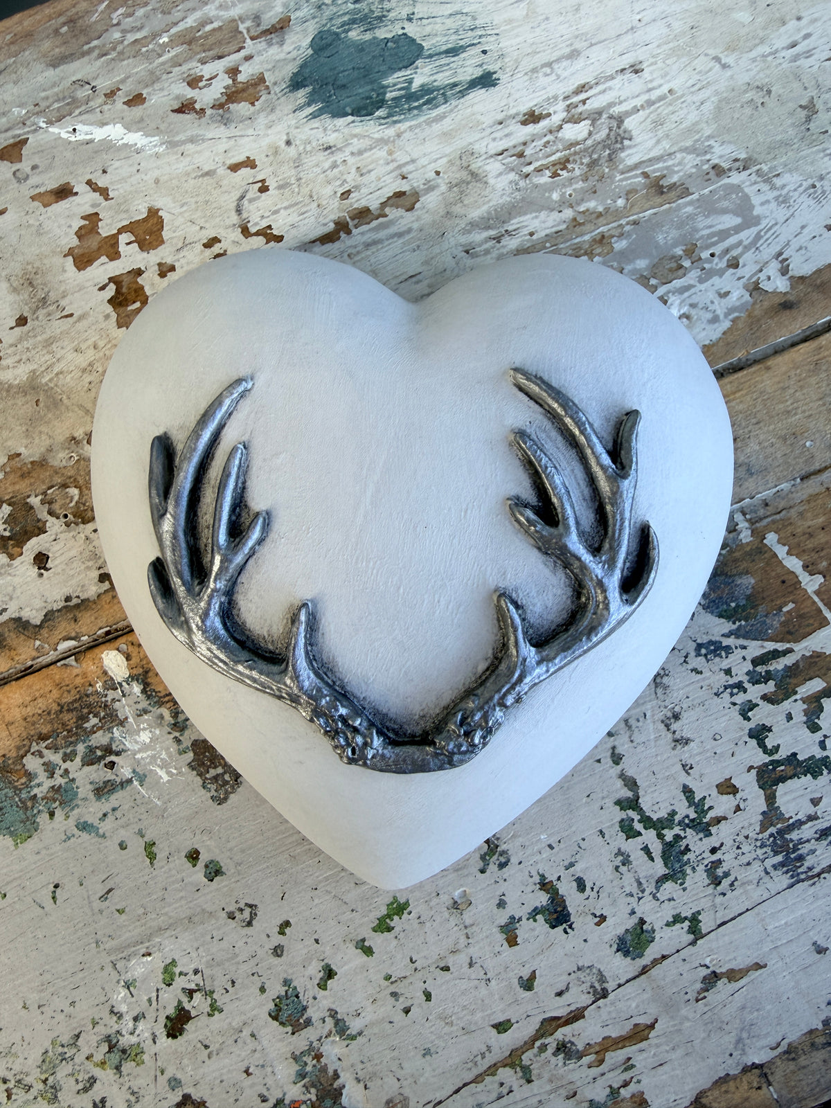 Wall heart Pewter Antlers