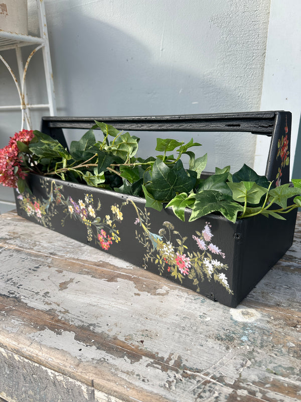 Very large wooden Tote with floral details