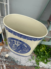Blue & Cream tin rubbish bin