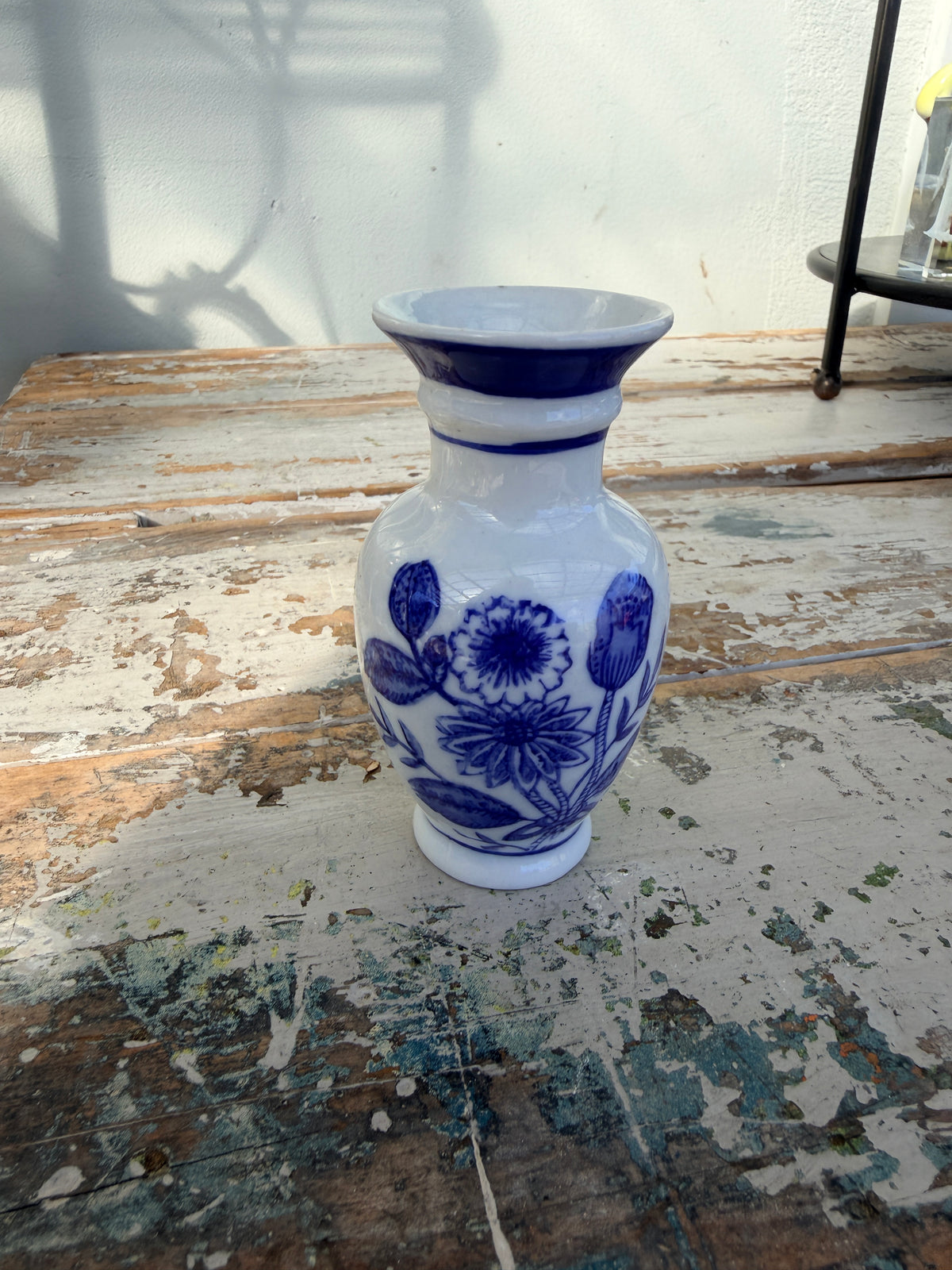Blue & White Chinoiserie small Vase 1