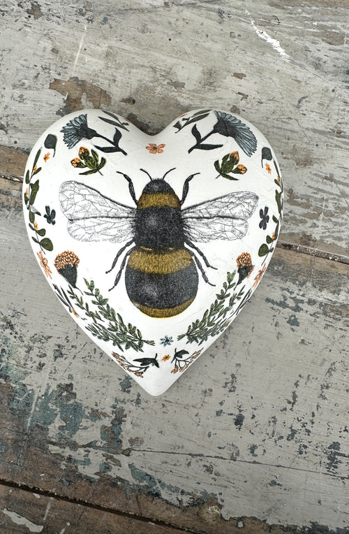 Bee Circle Ceramic Heart