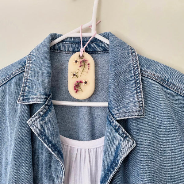 Hanging Wax Scent Block hanging Black Raspberry & Vanilla