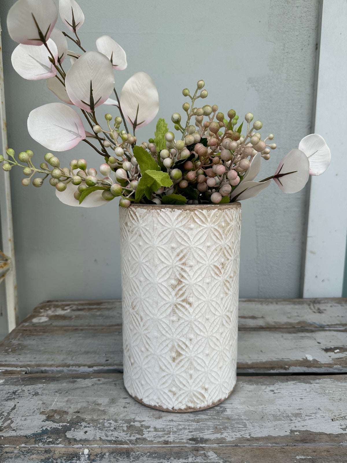 Fleur Vase antique cream 50% off