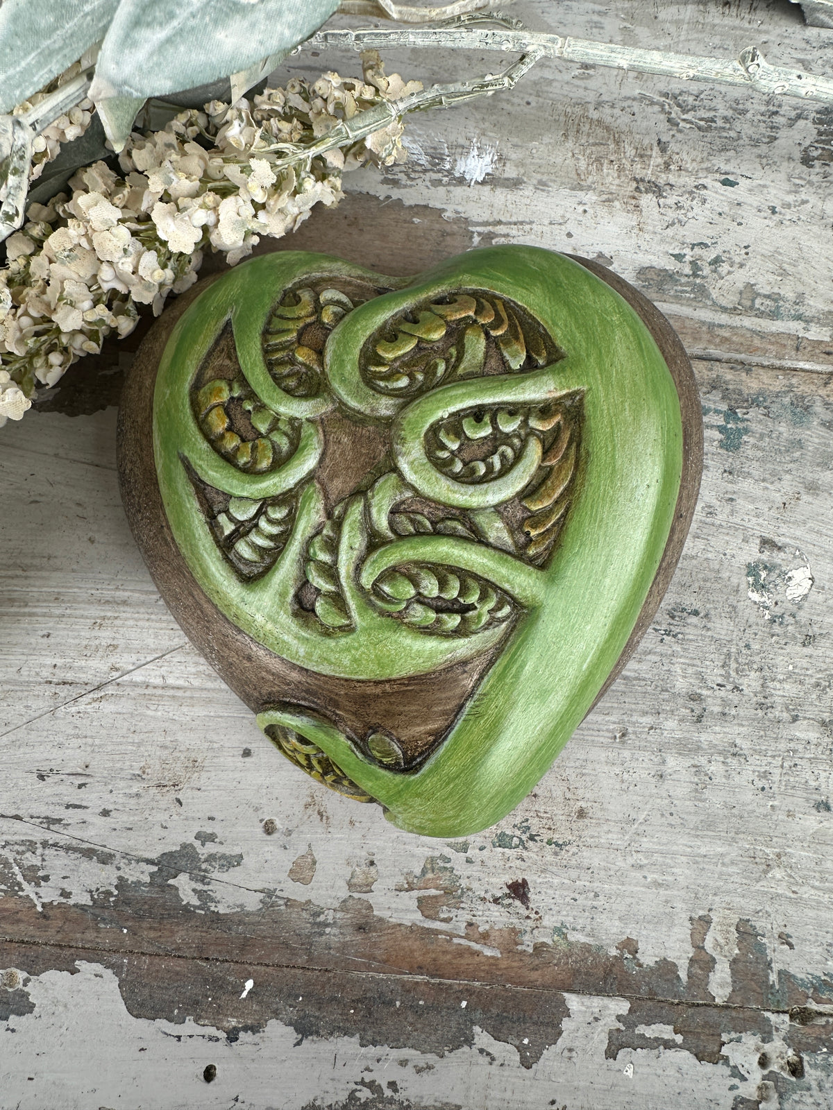 Wall heart Koru