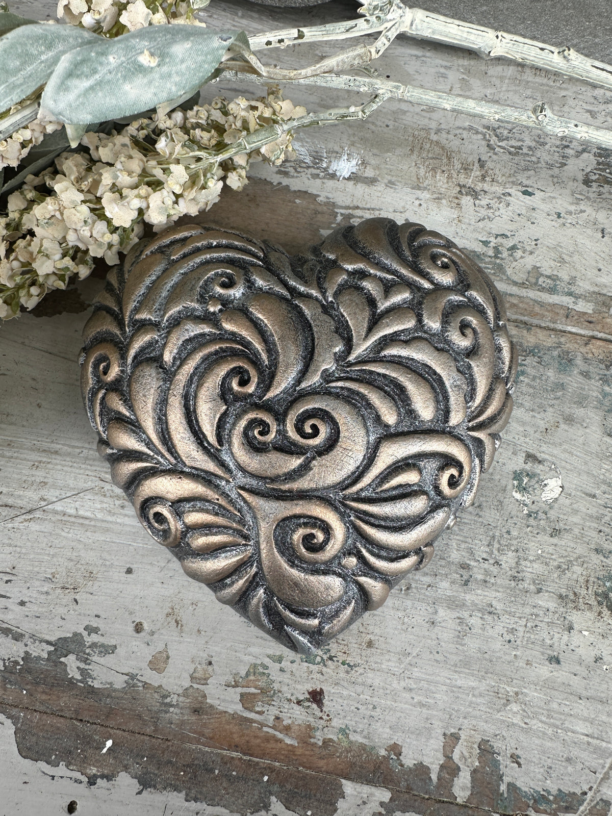 Wall heart Swirls