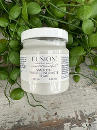 Fusion Smooth Embossing Paste Pearl
