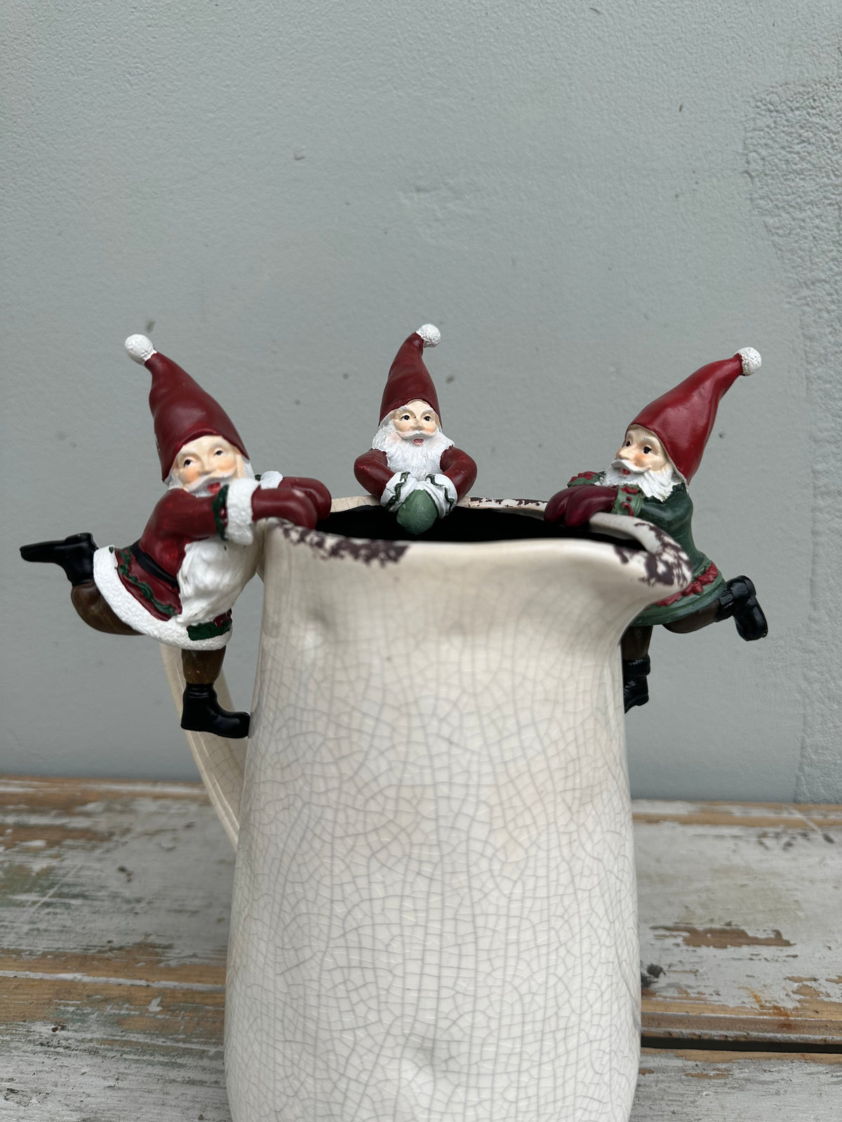 POT PLANT SANTA