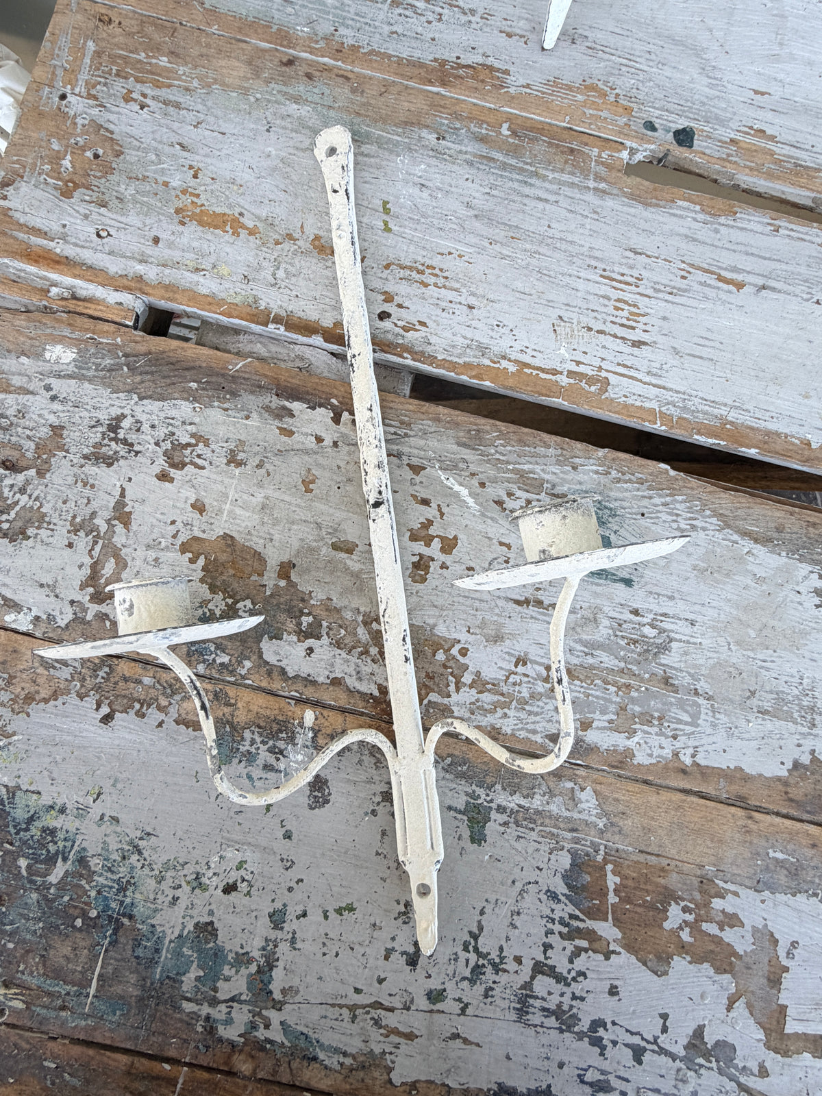 Antique White wall Sconce