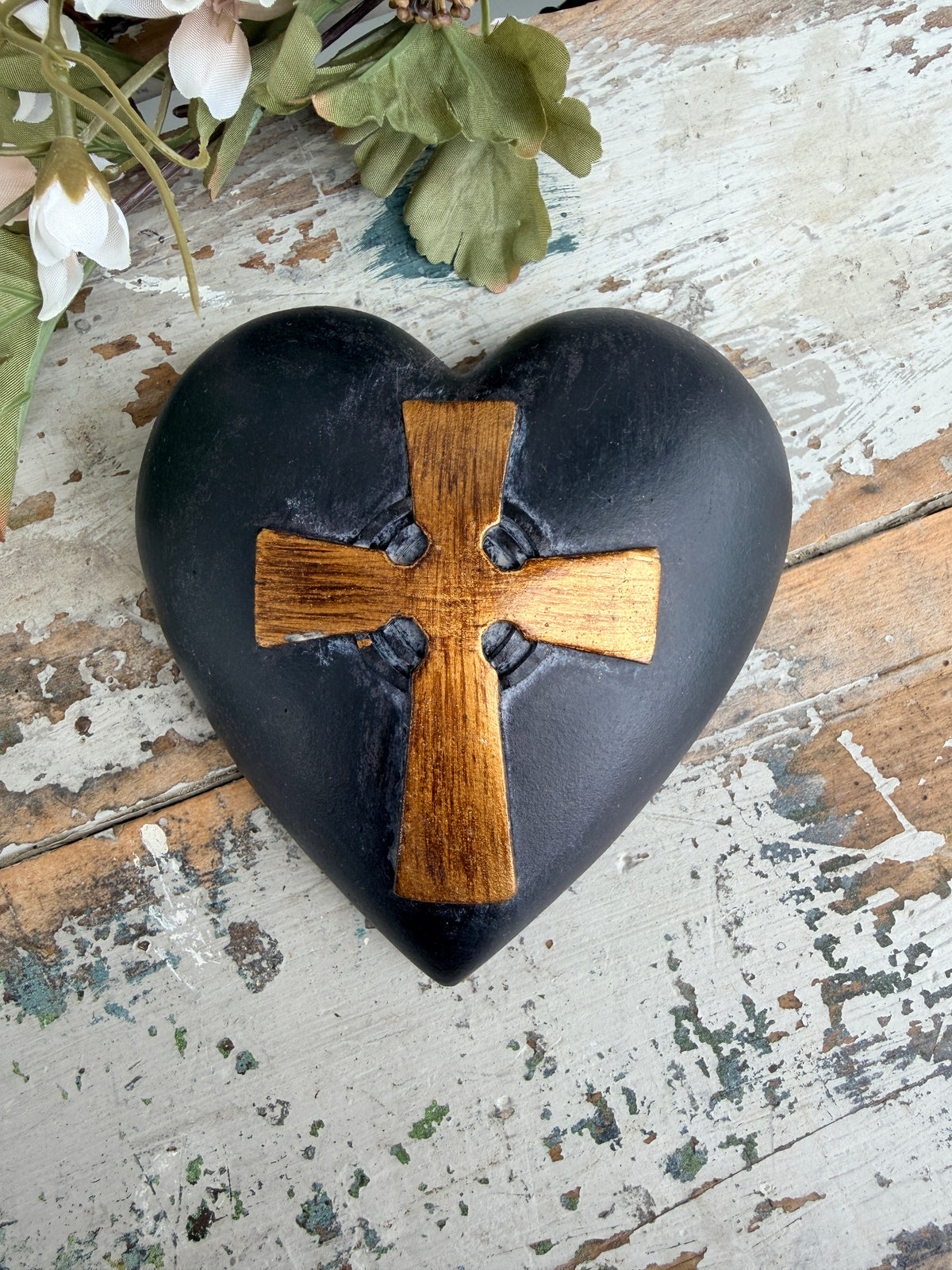 Wall heart black w Bronzed Cross