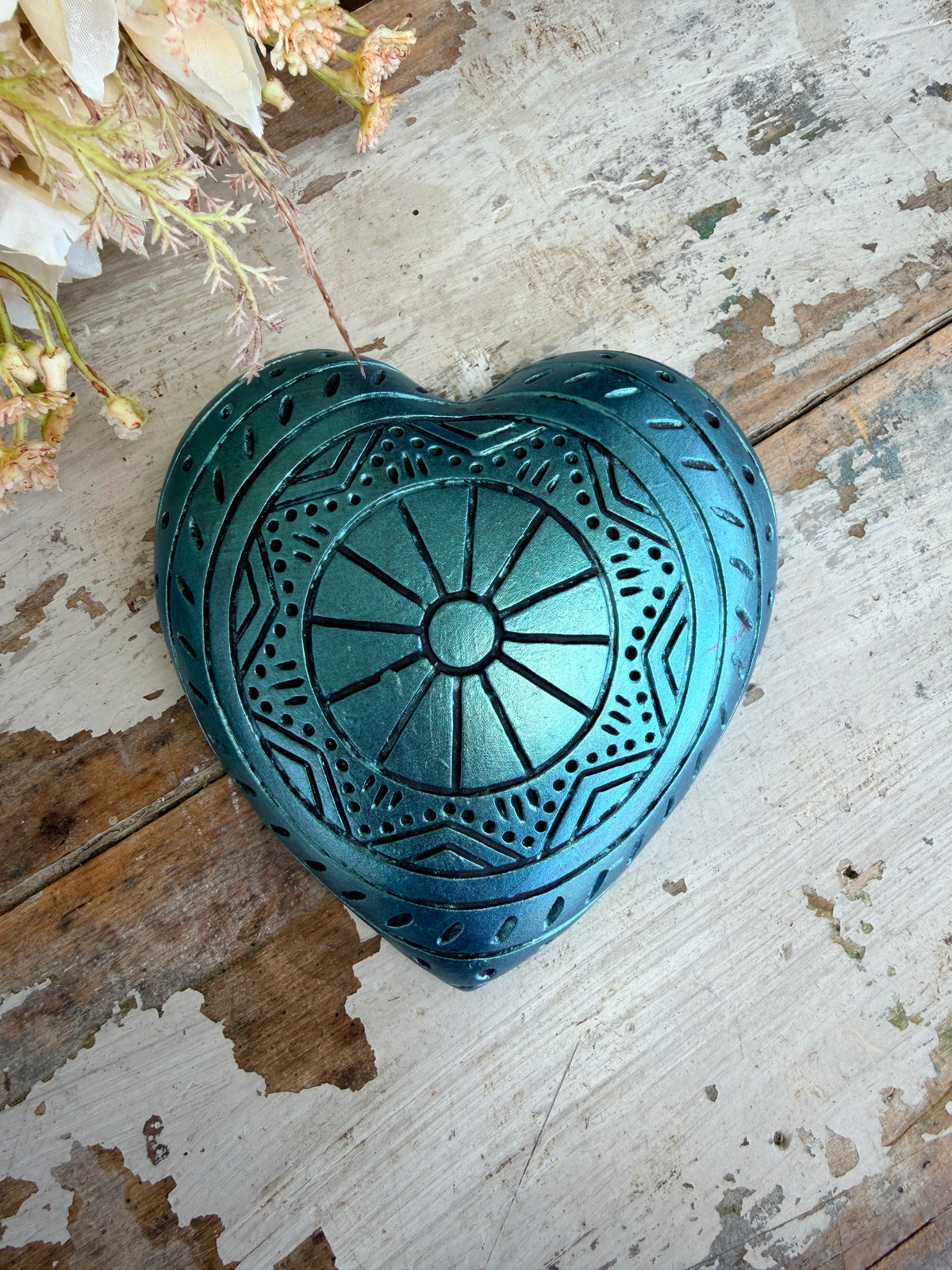 Wall heart Kingfisher Sun