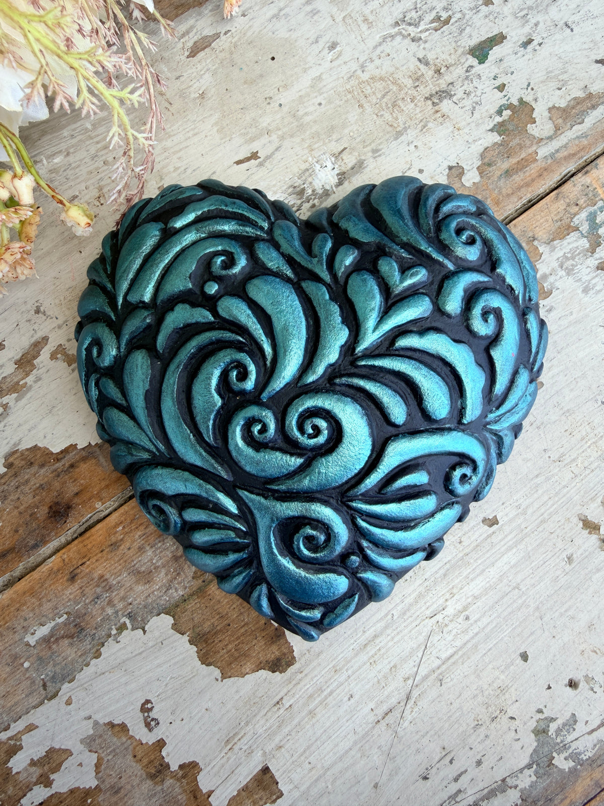 Wall heart Kingfisher + Black Swirls