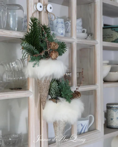 Christmas Special 2026 Jeanne d'Arc Living Magazine