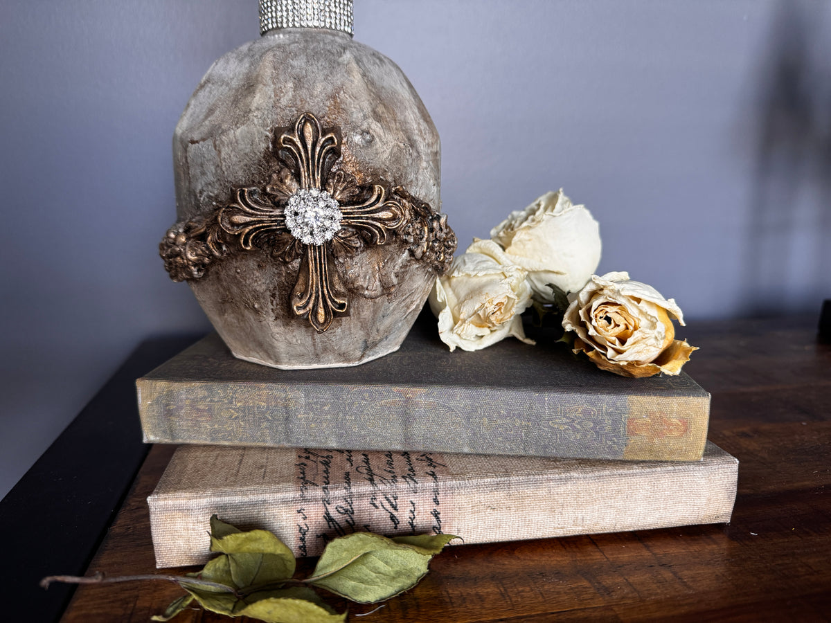 Les Croix Cross IOD Mould