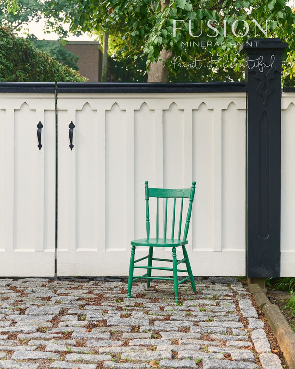 Park bench Fusion Mineral Paint furniture paint