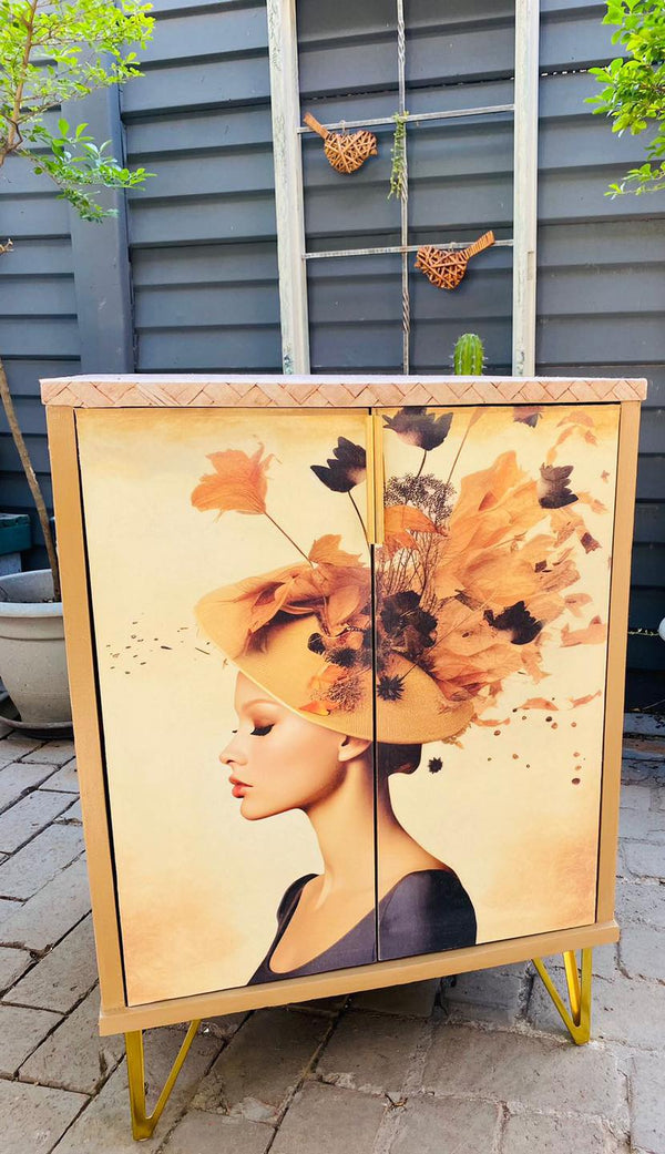 Leaves in your Hair Paper for Decoupage A1