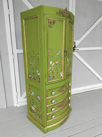 Moss Alchemy Paint by Fusion for furniture