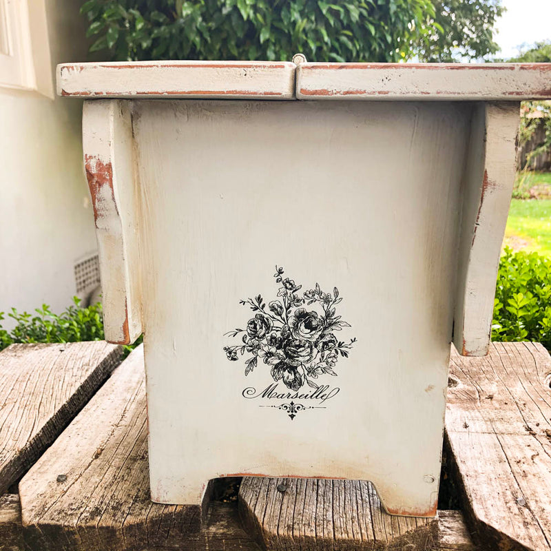 Classic Labels Box Revamp in No Seal - not available