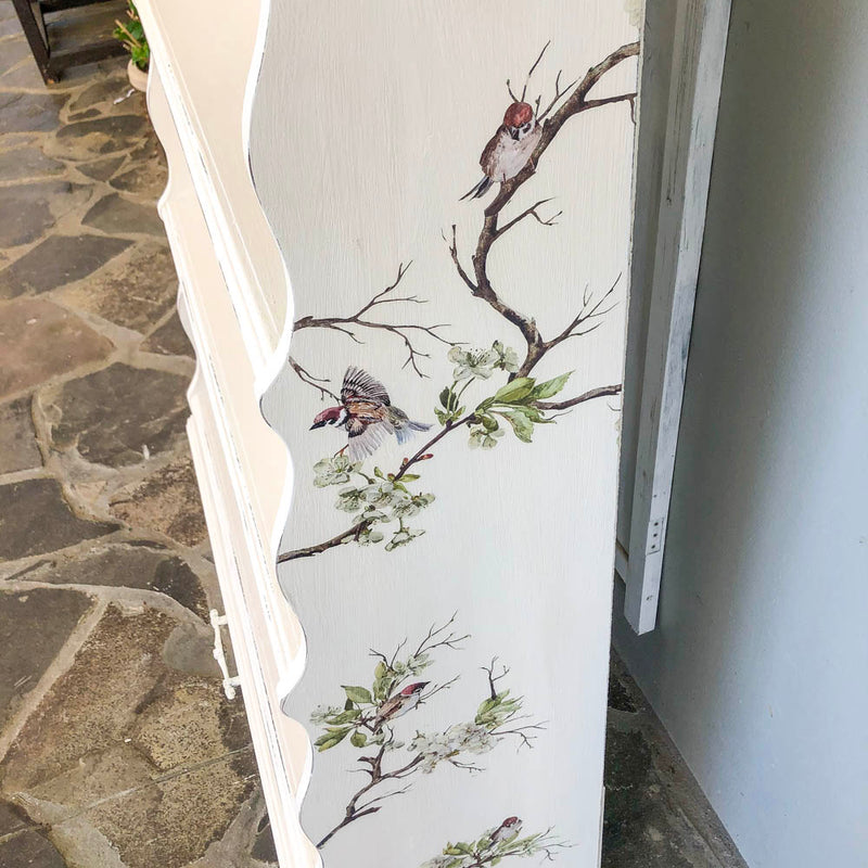 Layers of Vintro White Shelf  -  no longer available