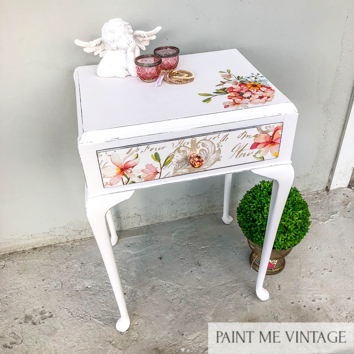 Champagne Waltz Celebration Bedside NZ