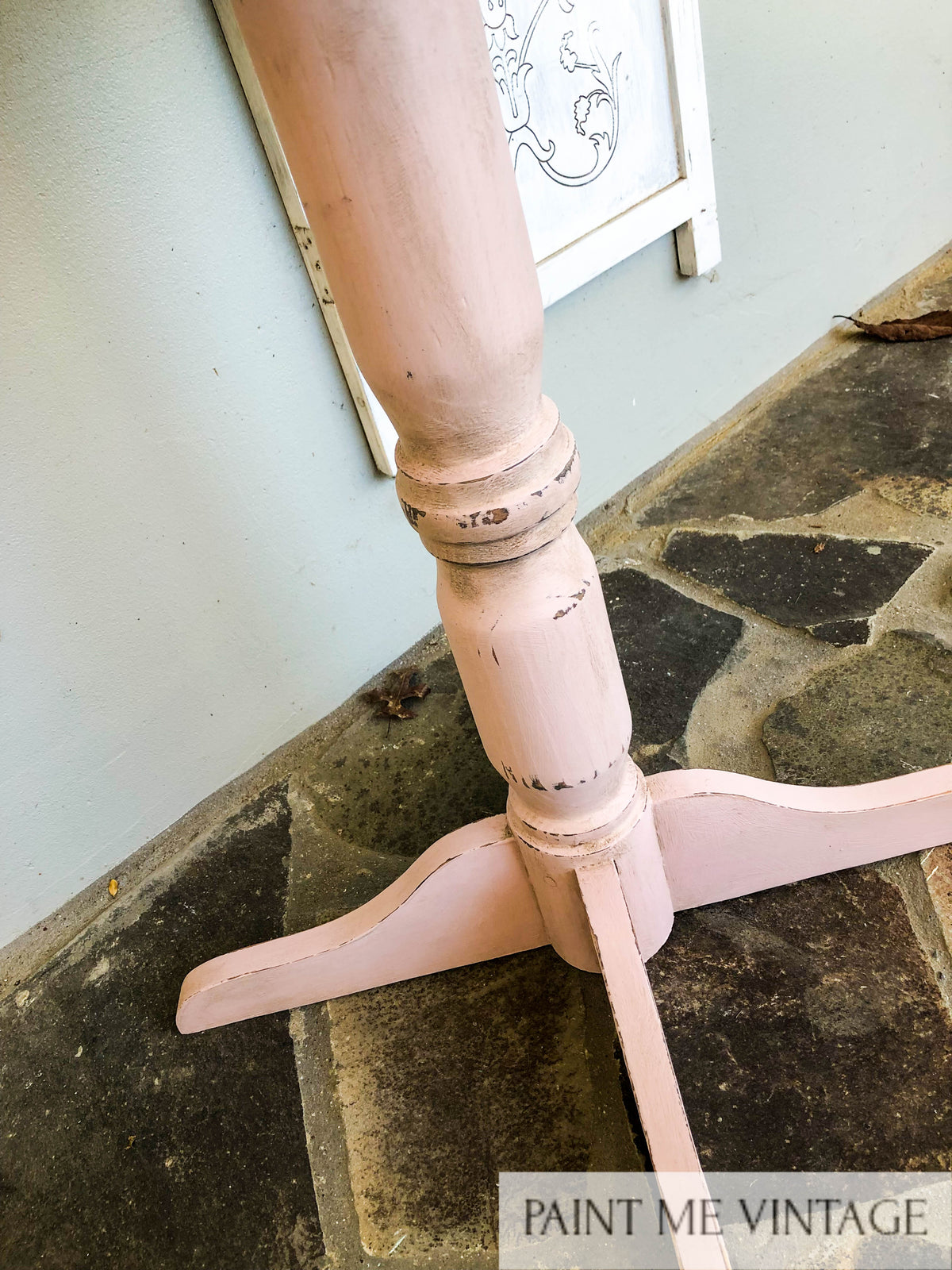 Madame de Pompadour Shabby Chic Side Table NZ