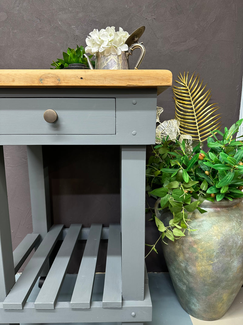 Butchers Block in Clubhouse Grey