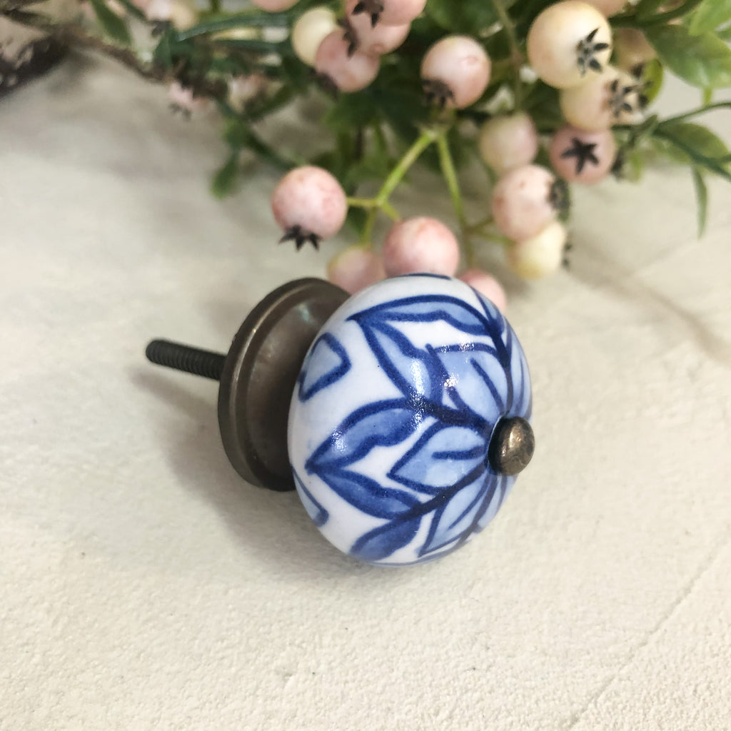 Ceramic Blue & White patterned Knob