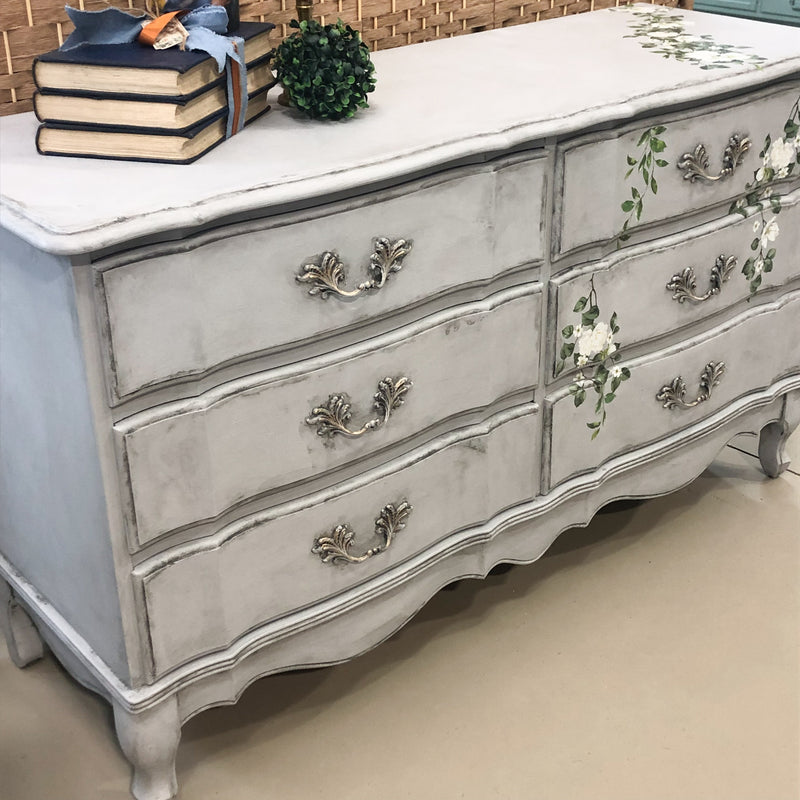 Beautiful Rivers Peak Trellis Drawers