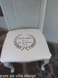 Hotel Oeillet Wreath Stencil | Paint Me Vintage | Tauranga, New Zealand | chalk paint | chalkpaint | furniture painting | vintage paint | stencils | IOD | Iron Orchid Design | furniture transfers | workshops | where to buy stencils | stencils for sale nz | plastic stencils nz | craft stencils nz | Hotel Oeillet Wreath Stencil